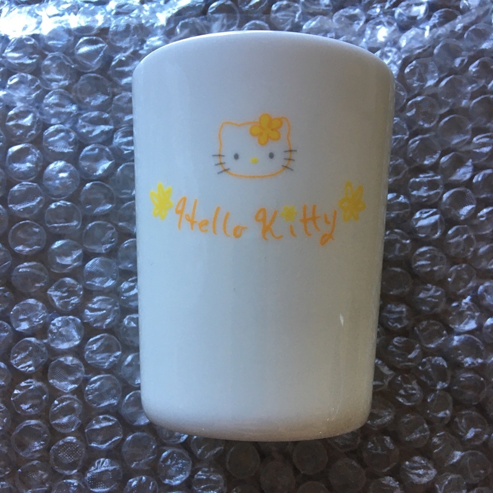 Vintage 1999 San-X Hello Kitty Ceramic Cup